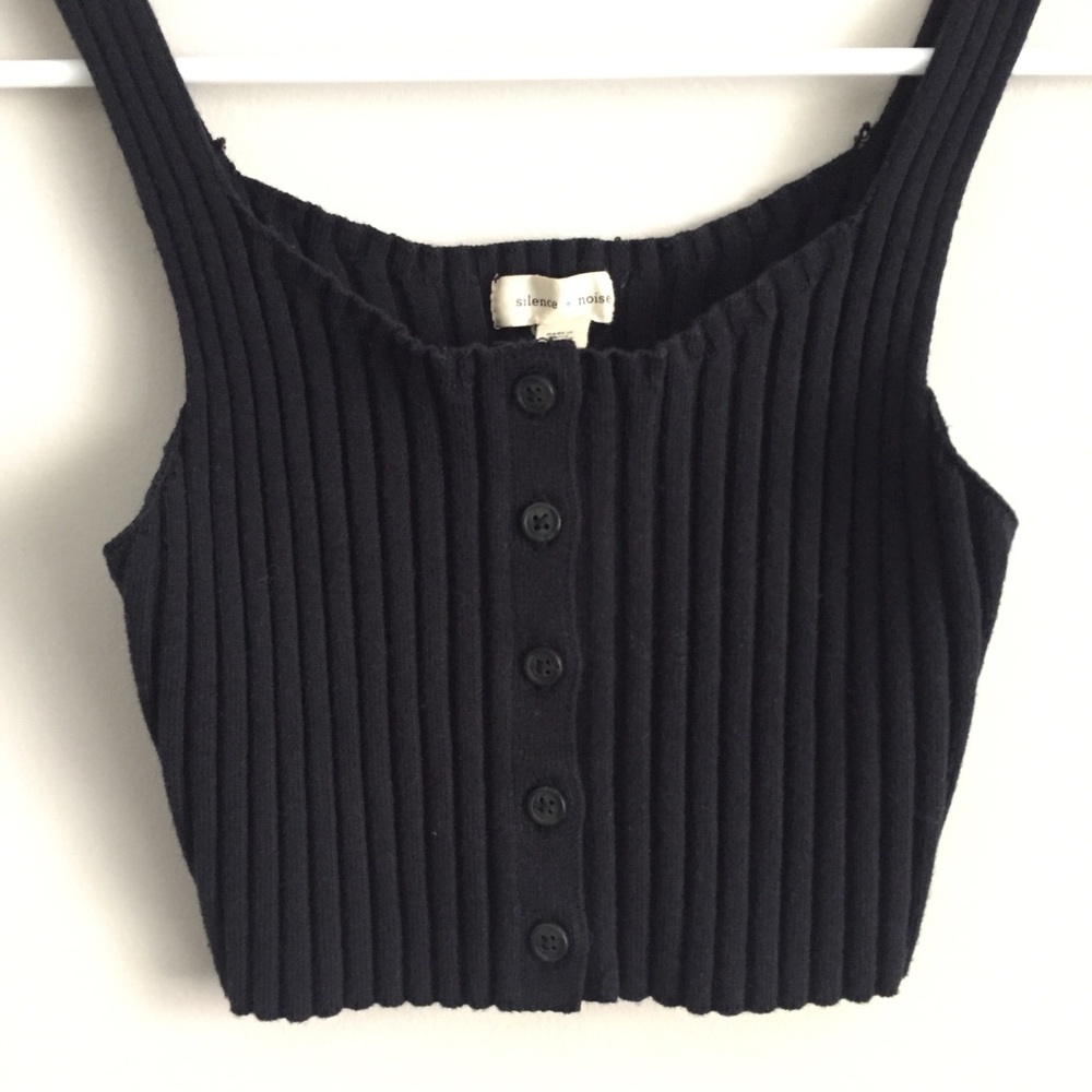 SOLD! • ➳ Urban Outfitters Ribbed Crop Tank Top - Picture 2 of 8